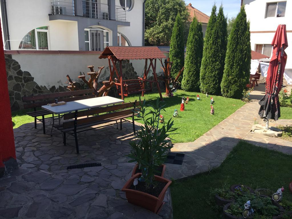 Pensiunea D&D Făgăraş 외부 사진